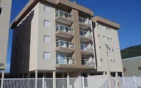Apartamento em Ubatuba